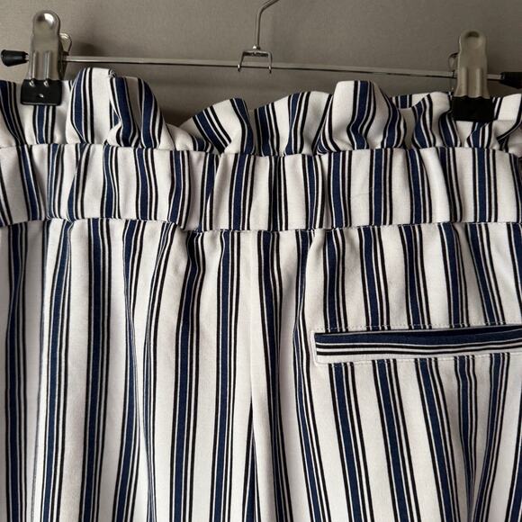 Express sz S‎ blue white paperbag striped shorts NWOT - Picture 8 of 9